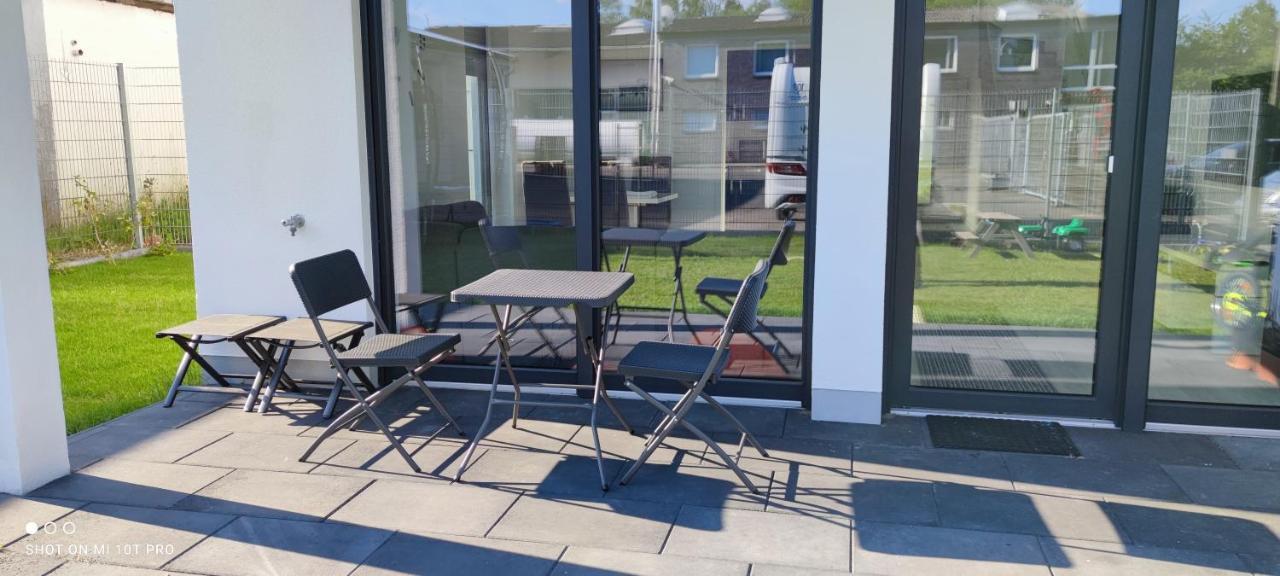 Neue Doppelhaushälfte mit Terrasse, Balkon und Garten Remscheid Exterior foto